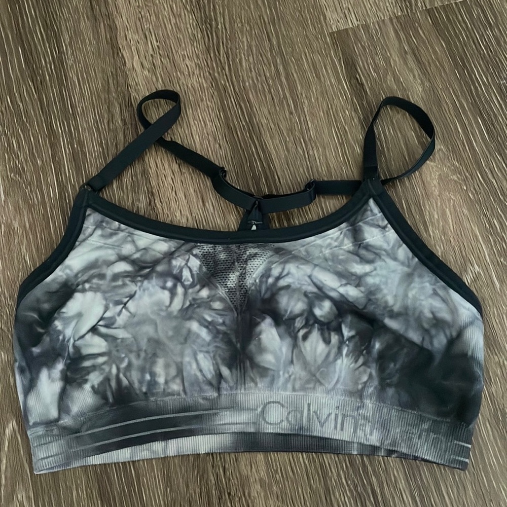 Calvin Klein Sports Bra